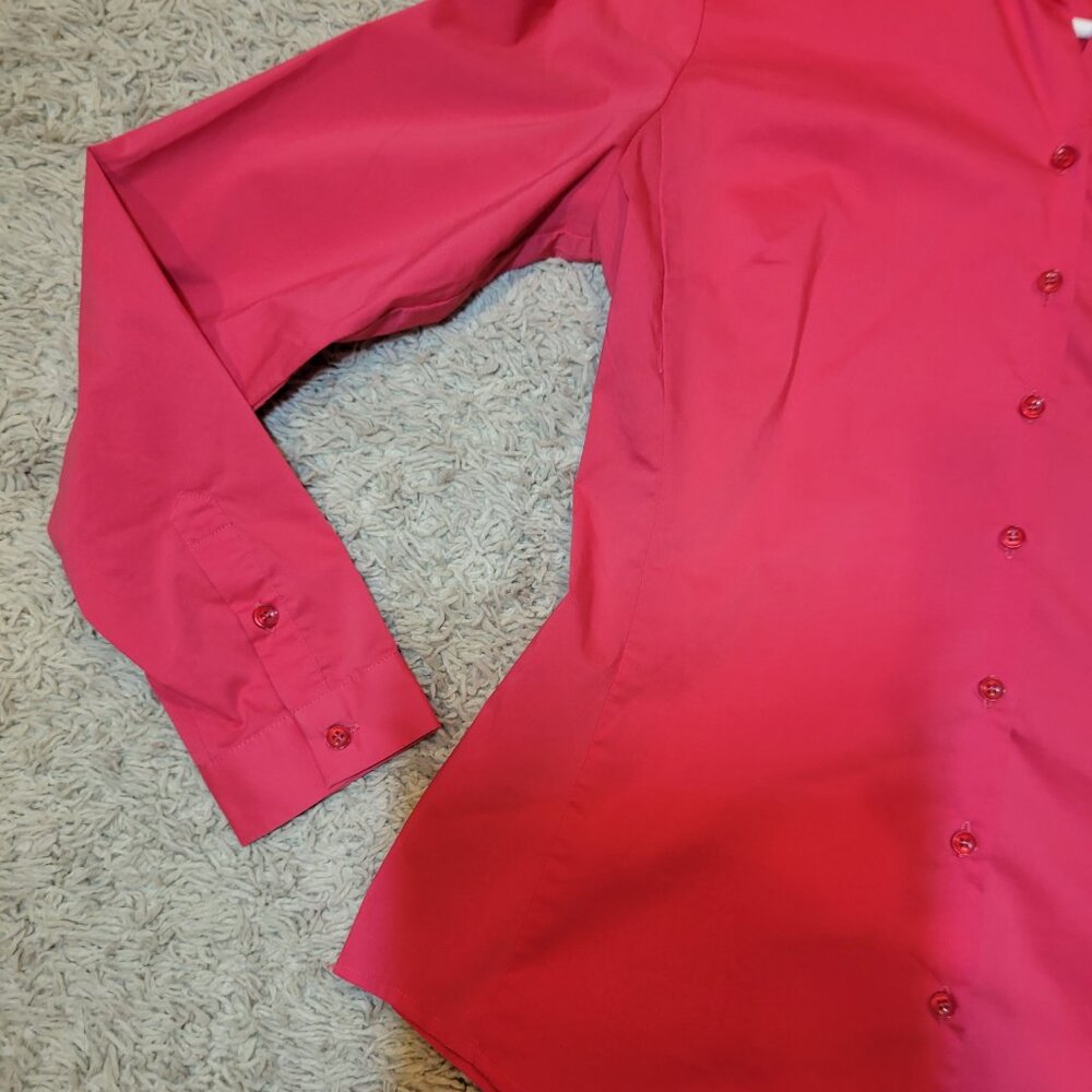 NY&Co Solid Watermelon Red Pink Fitted Button Down Collared Top New York & Comp - Picture 2 of 6